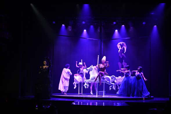 Billet pour le Cabaret Paradis Latin