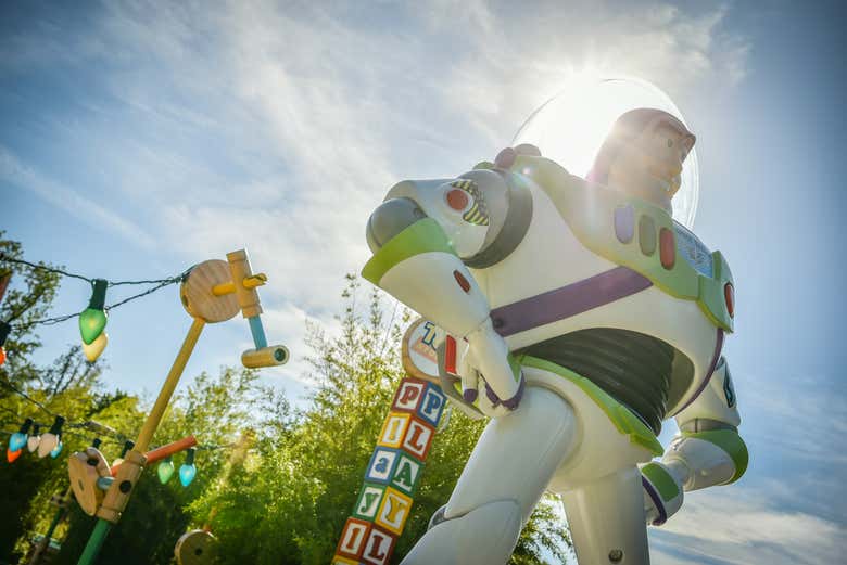 Buzz L'Éclair à Disneyland® Paris