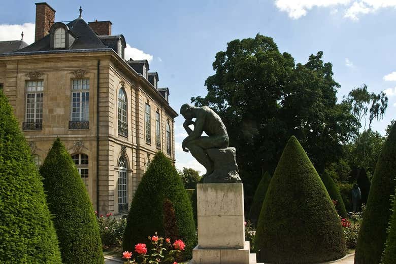 Le Penseur, l'une des œuvres les plus connues de Rodin